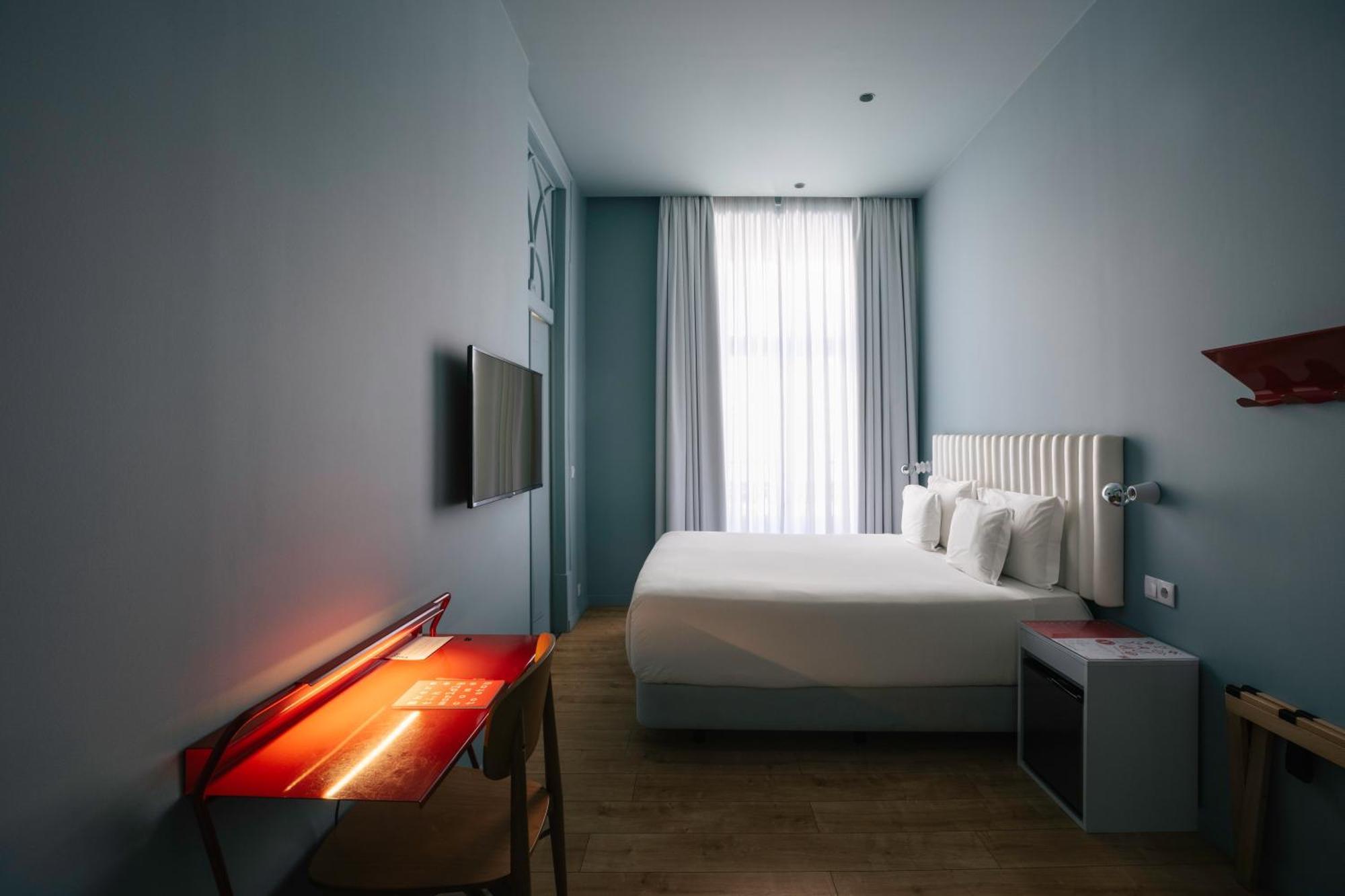 Esqina Cosmopolitan Hotel 4*